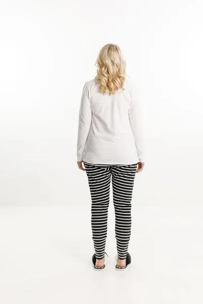 LOUNGE PANTS BLACK & WHITE STRIPES